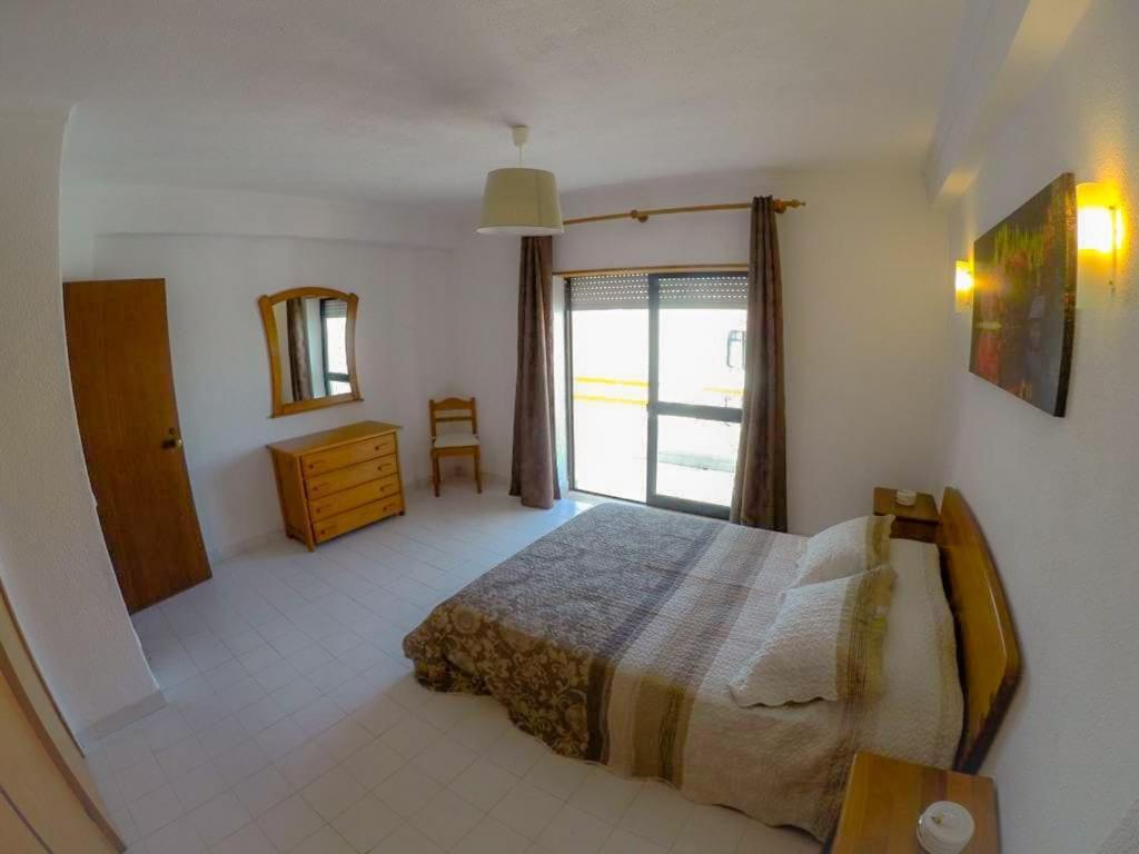 Apartamento T1 Com Piscina, Em Montechoro, Albufeira, Algarve Leilighet Eksteriør bilde