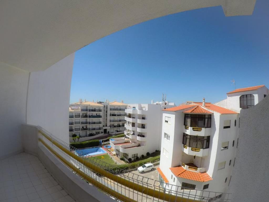 Apartamento T1 Com Piscina, Em Montechoro, Albufeira, Algarve Leilighet Eksteriør bilde